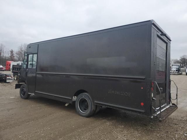 2009 Freightliner Chassis M Line WALK-IN Van