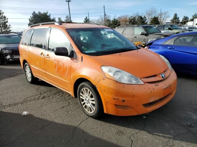 2010 Toyota Sienna CE