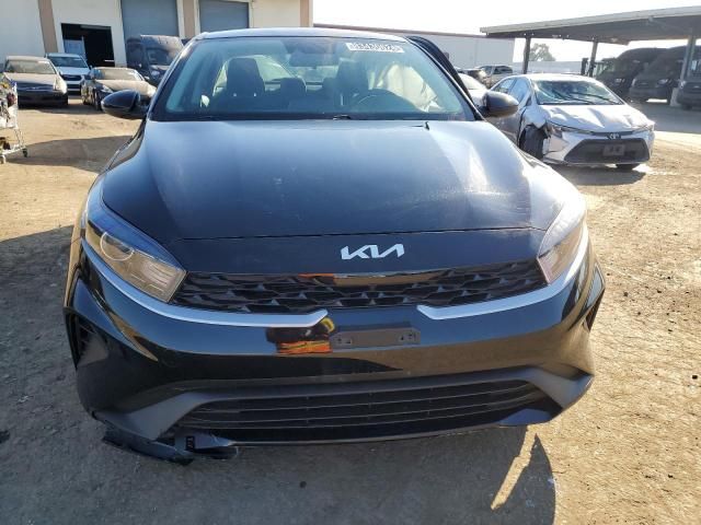 2024 KIA Forte LX