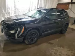 Salvage SUVs for sale at auction: 2017 Jeep Cherokee Sport