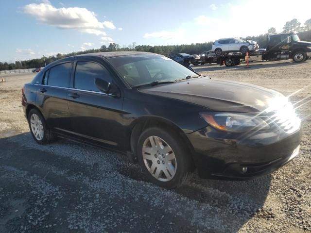 2013 Chrysler 200 Touring