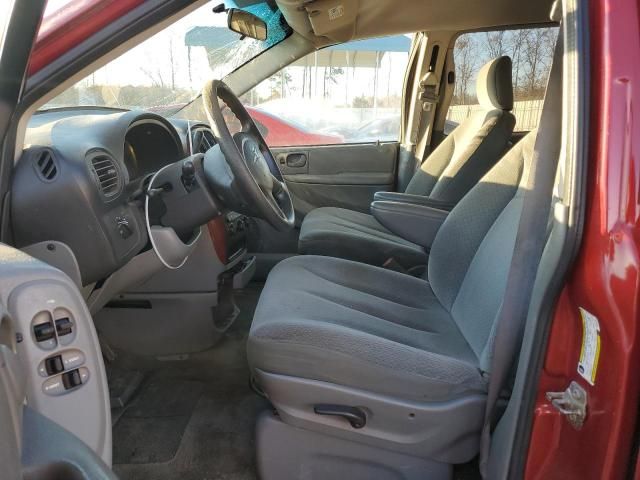 2005 Chrysler Town & Country