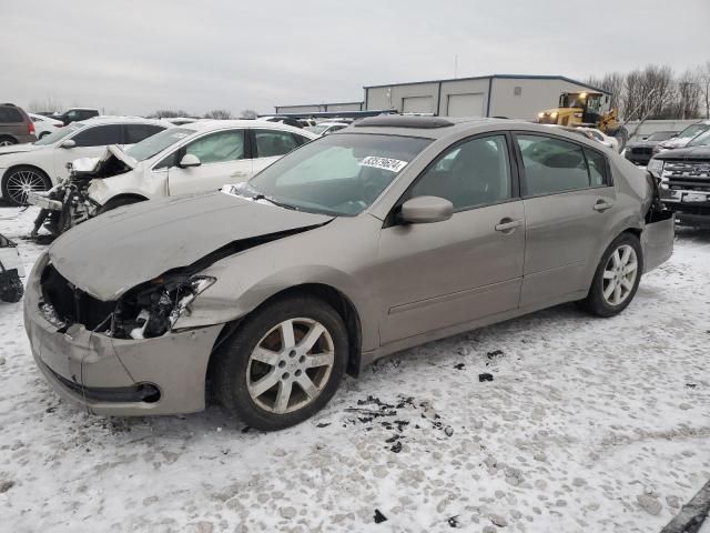 2004 Nissan Maxima SE