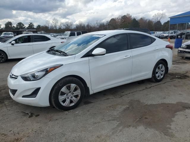 2016 Hyundai Elantra SE