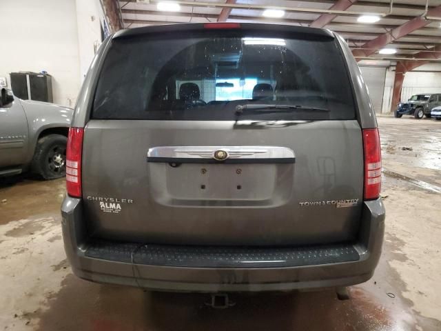 2010 Chrysler Town & Country Touring Plus