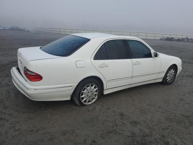 2000 Mercedes-Benz E 320