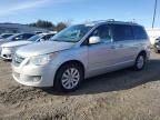 2012 Volkswagen Routan SE