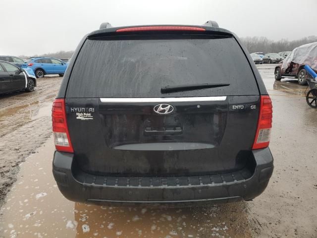 2007 Hyundai Entourage GLS