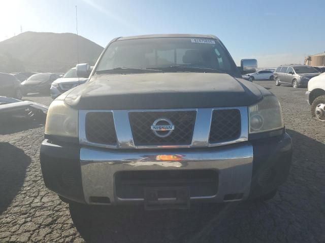 2004 Nissan Titan XE