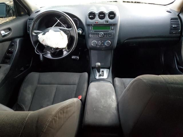 2010 Nissan Altima Base