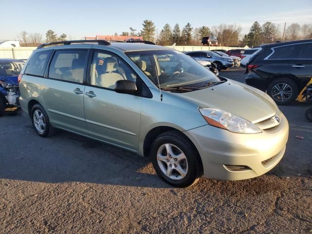 2006 Toyota Sienna CE