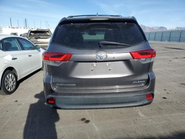 2018 Toyota Highlander SE