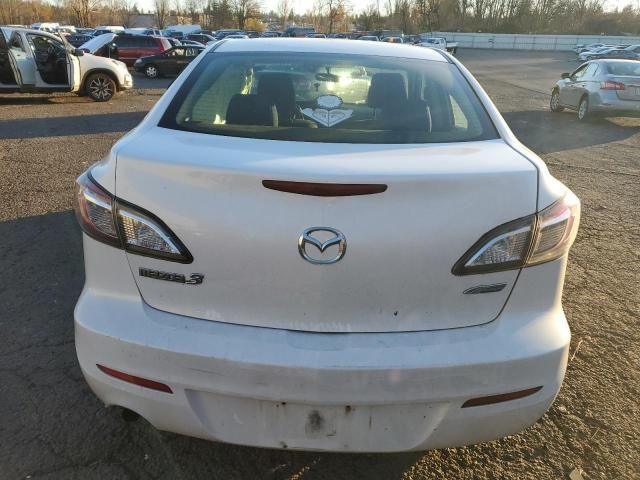 2013 Mazda 3 I