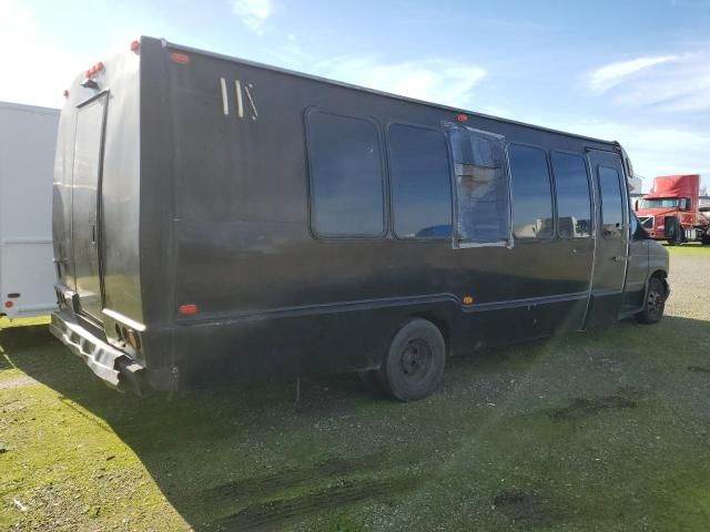 1998 Ford Econoline E450 Super Duty Cutaway Van RV