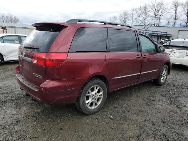 2004 Toyota Sienna XLE