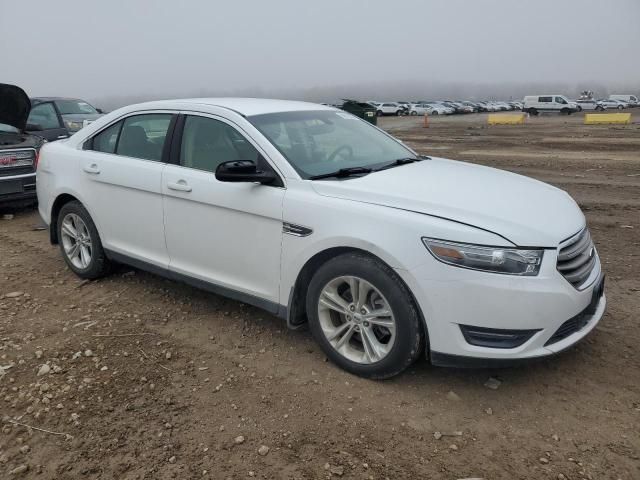 2013 Ford Taurus SEL