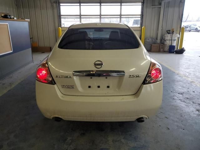 2010 Nissan Altima Base