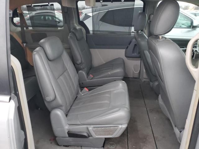 2008 Chrysler Town & Country Touring