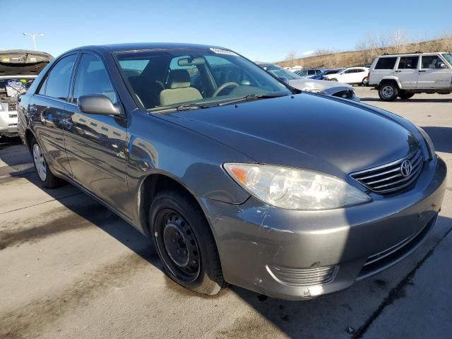 2005 Toyota Camry LE