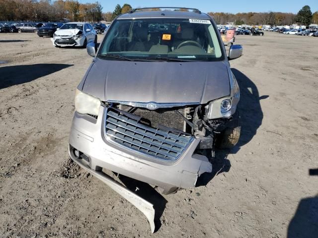 2008 Chrysler Town & Country Limited