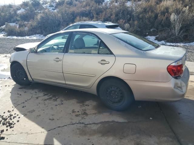 2005 Toyota Camry LE