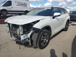 Salvage cars for sale at Riverview, FL auction: 2021 Toyota Highlander XLE