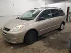 2004 Toyota Sienna CE