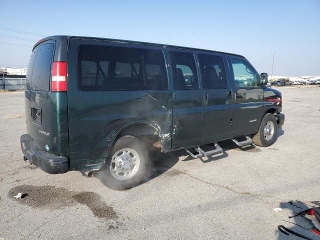 2004 Chevrolet Express G2500