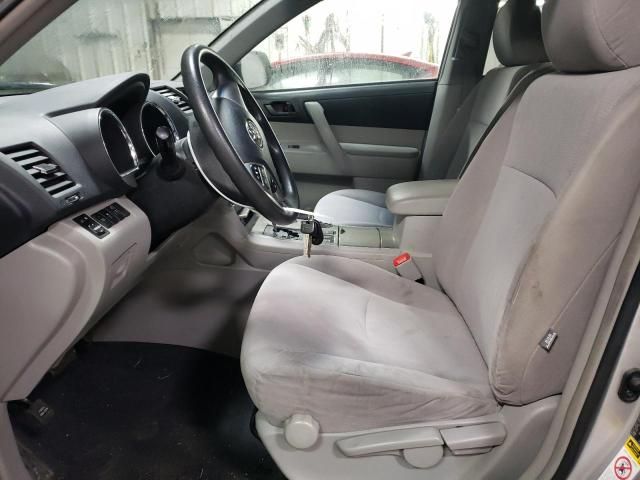 2013 Toyota Highlander Base