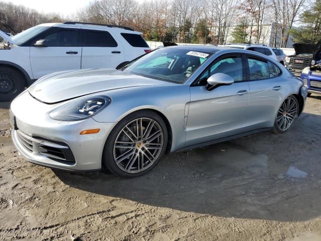 2018 Porsche Panamera 4S