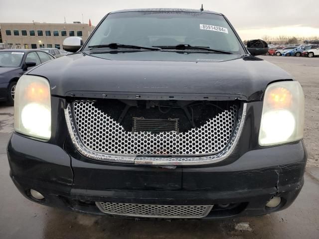 2010 GMC Yukon XL Denali