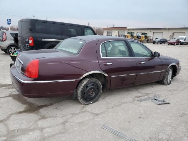 2006 Lincoln Town Car Signature