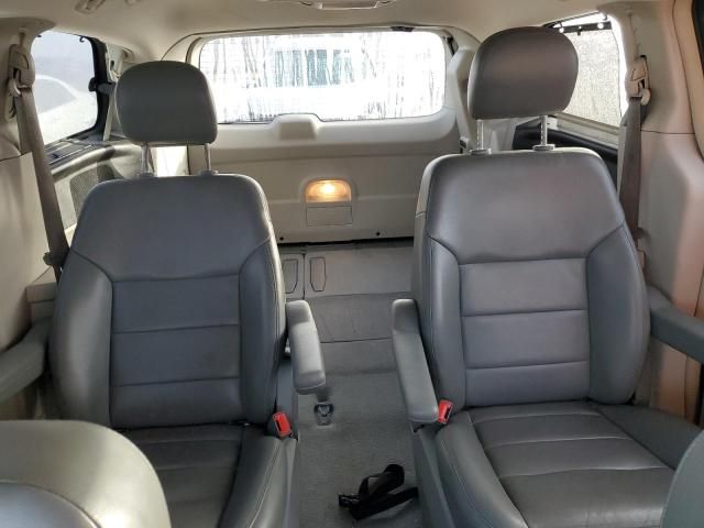 2014 Volkswagen Routan SEL Premium