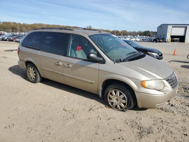 2006 Chrysler Town & Country Touring