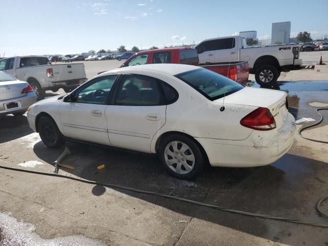 2003 Ford Taurus SE