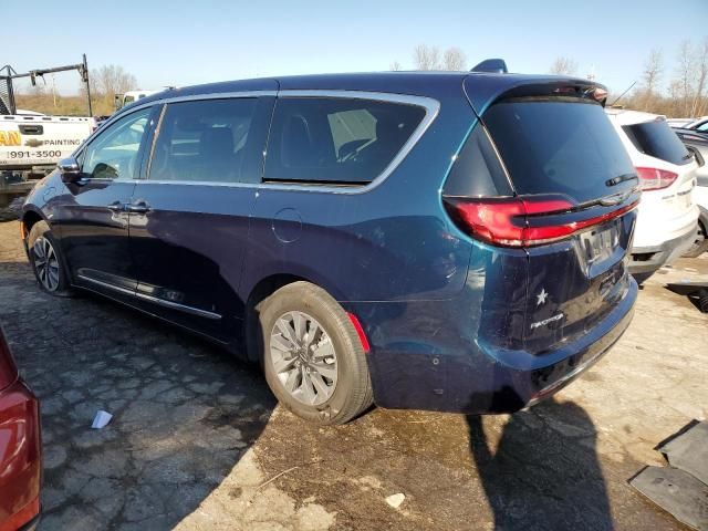 2022 Chrysler Pacifica Hybrid Limited