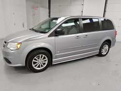 Vehiculos salvage en venta de Copart Glassboro, NJ: 2016 Dodge Grand Caravan SE