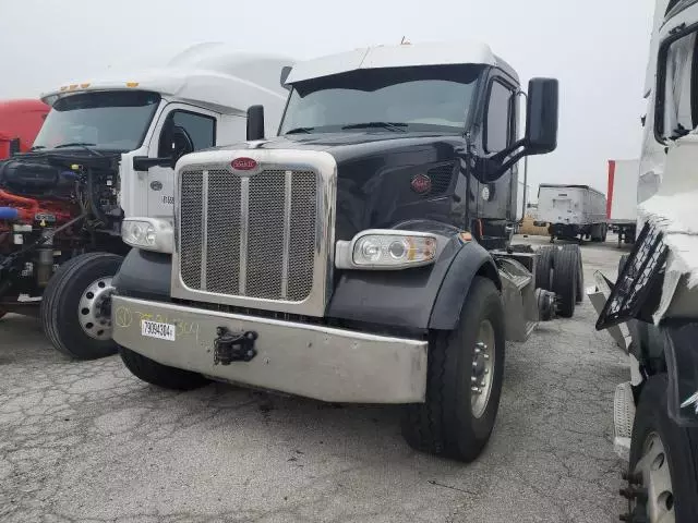 2021 Peterbilt 567