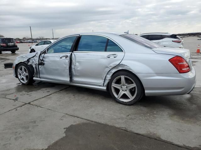 2010 Mercedes-Benz S 550