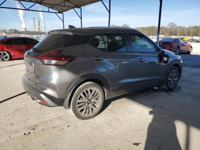 2022 Nissan Kicks SV