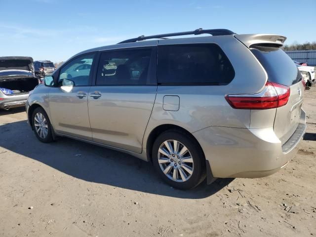 2017 Toyota Sienna XLE