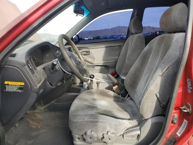 2004 Hyundai Elantra GLS