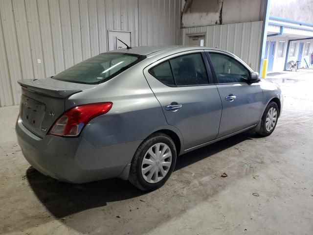 2013 Nissan Versa S