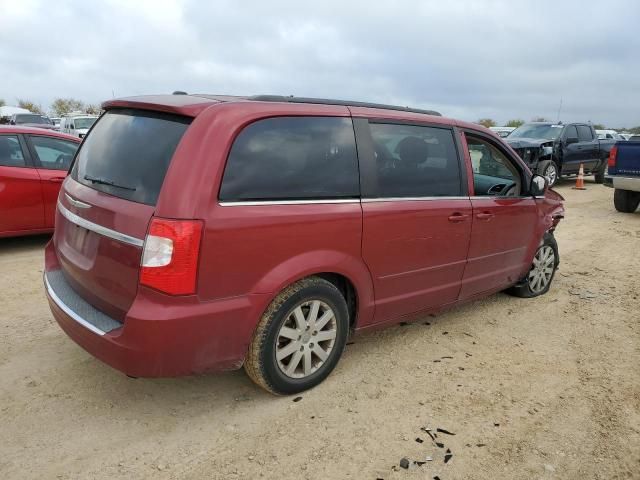 2015 Chrysler Town & Country LX