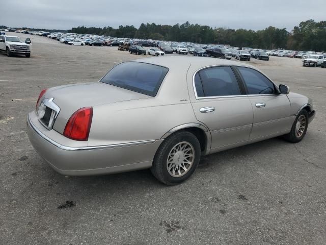 2001 Lincoln Town Car Executive