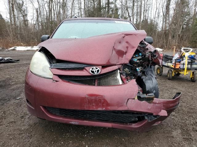 2006 Toyota Sienna CE