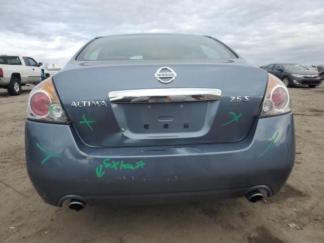 2010 Nissan Altima Base