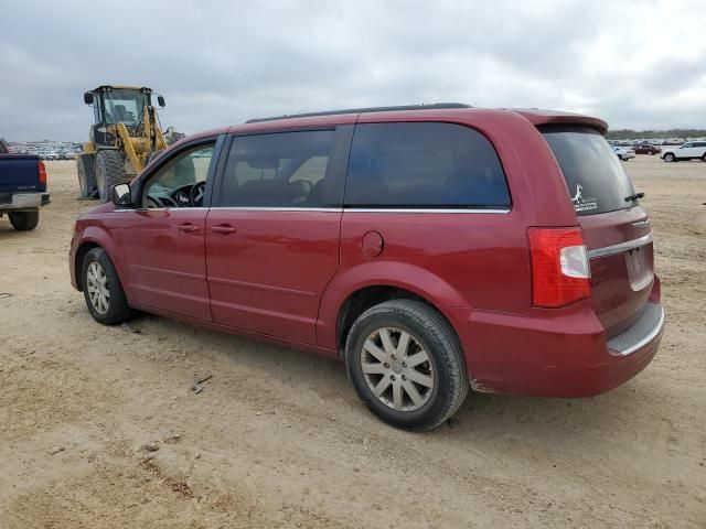 2015 Chrysler Town & Country LX