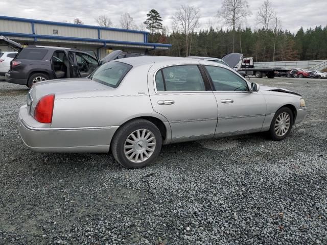 2004 Lincoln Town Car Ultimate