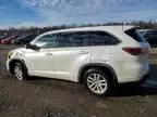 2015 Toyota Highlander LE